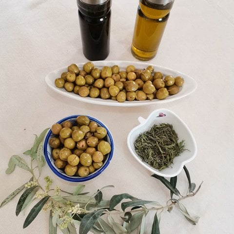 Hatay Yörem Halhalı Zeytin Minik Taneli